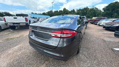 Magnetic 2017 Ford Fusion Hybrid SE