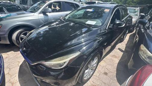 2018 INFINITI QX30 Luxury