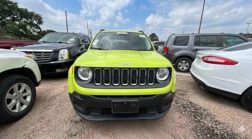 Hypergreen Clearcoat 2017 Jeep Renegade Sport