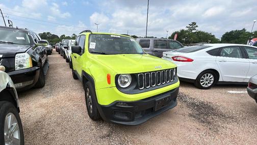 Hypergreen Clearcoat 2017 Jeep Renegade Sport