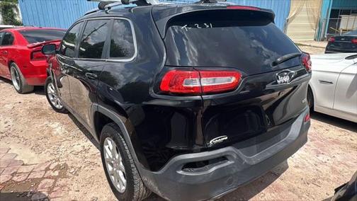 2015 Jeep Cherokee Sport