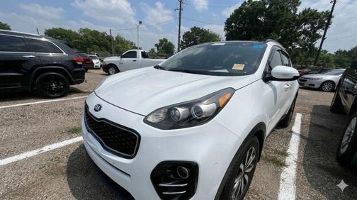 Snow White Pearl 2019 Kia Sportage EX