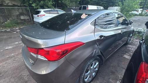 2013 Hyundai ELANTRA Limited