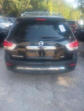 2015 Nissan Pathfinder S