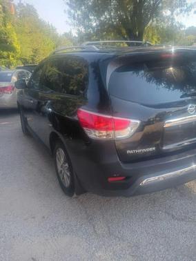 2015 Nissan Pathfinder S