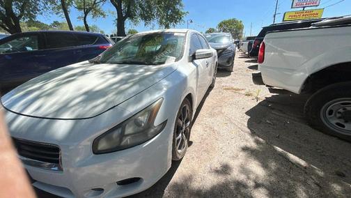 2014 Nissan Maxima SV