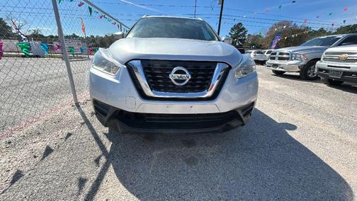 2018 Nissan Kicks SV