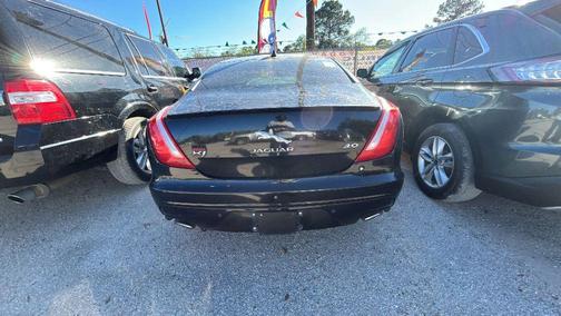 2017 Jaguar XJ XJ R-Sport