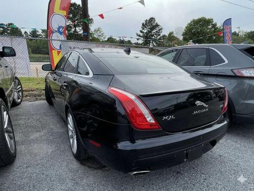 Black 2017 Jaguar XJ XJ R-Sport