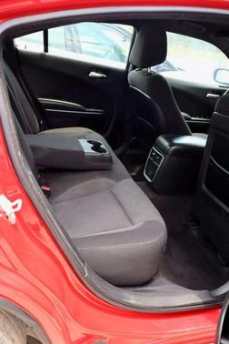 2015 Dodge Charger SE