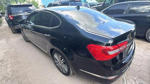 2016 Kia Cadenza Premium