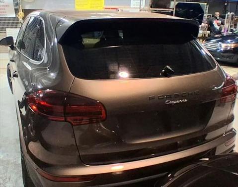 2016 Porsche Cayenne Base