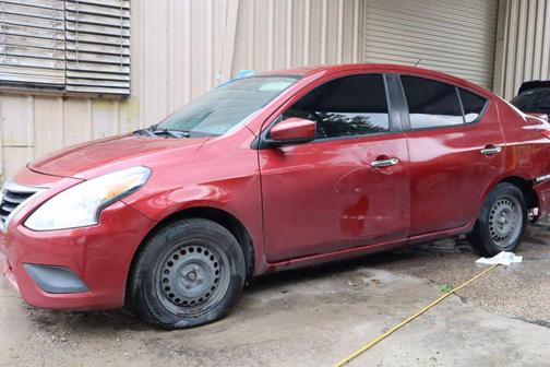 2017 Nissan Versa 1.6 SV
