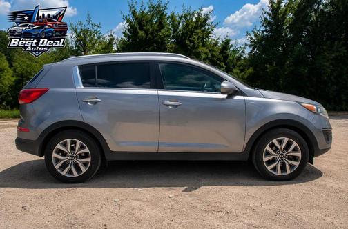 Mineral Silver 2018 Kia Sportage LX