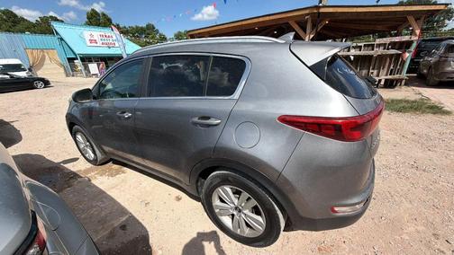 Mineral Silver 2018 Kia Sportage LX