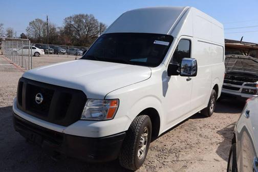 2017 Nissan NV Cargo NV3500 HD S V8