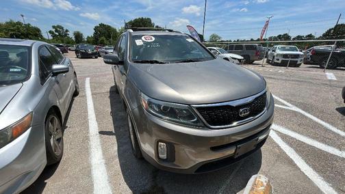 Titanium Silver 2015 Kia Sorento LX