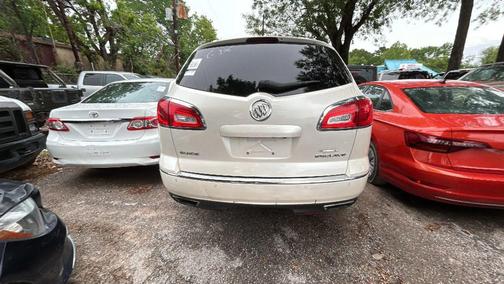 White 2015 Buick Enclave Leather