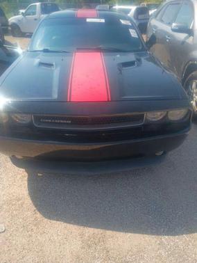 2012 Dodge Challenger SXT