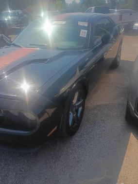 2012 Dodge Challenger SXT