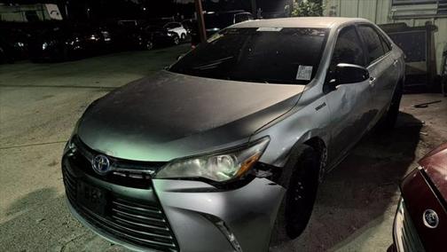 2016 Toyota Camry Hybrid SE
