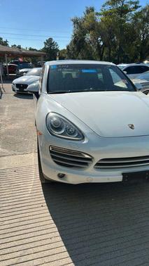 2014 Porsche Cayenne Platinum Edition