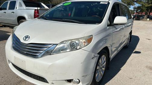 2011 Toyota Sienna XLE