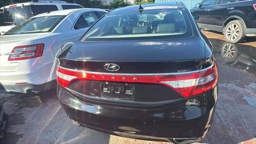 2012 Hyundai Azera Base