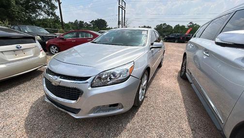Silver Ice Metallic 2015 Chevrolet Malibu 2LT