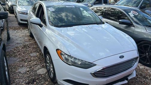 2017 Ford Fusion SE