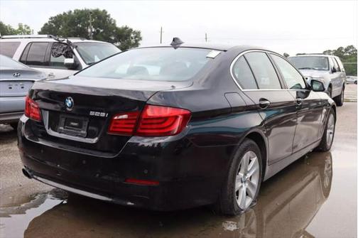 2012 BMW 528 528i Sedan 4D