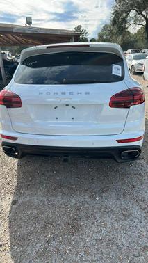 2016 Porsche Cayenne Cayenne