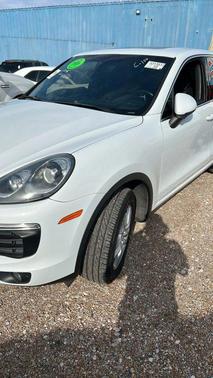2016 Porsche Cayenne Cayenne