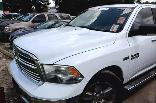 2014 RAM 1500 SLT