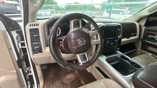 2016 RAM 3500 Laramie