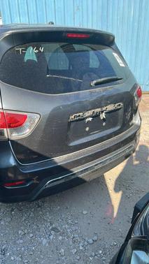 2014 Nissan Pathfinder S