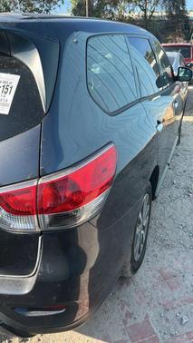 2014 Nissan Pathfinder S