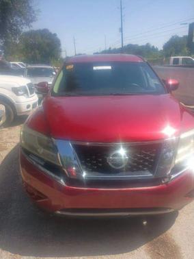 2014 Nissan Pathfinder S