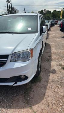 White Knuckle Clearcoat 2019 Dodge Grand Caravan SXT