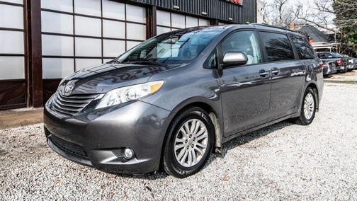 2016 Toyota Sienna XLE Premium