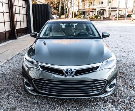 2013 Toyota Avalon Hybrid XLE Premium