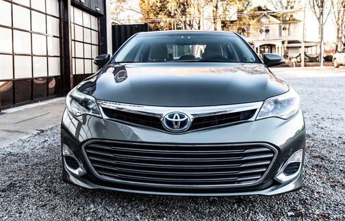 2013 Toyota Avalon Hybrid XLE Premium