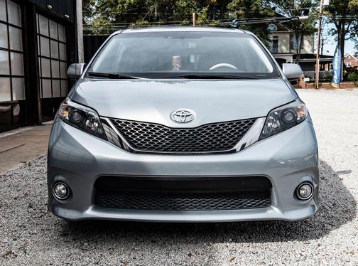 2014 Toyota Sienna SE