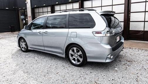 2014 Toyota Sienna SE