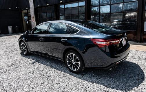 2016 Toyota Avalon XLE