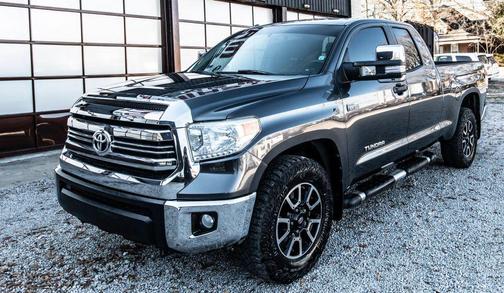 2016 Toyota Tundra SR5