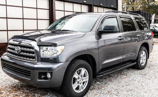2015 Toyota Sequoia SR5