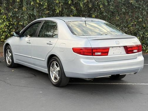 2005 Honda Accord Hybrid Base