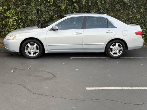 2005 Honda Accord Hybrid Base