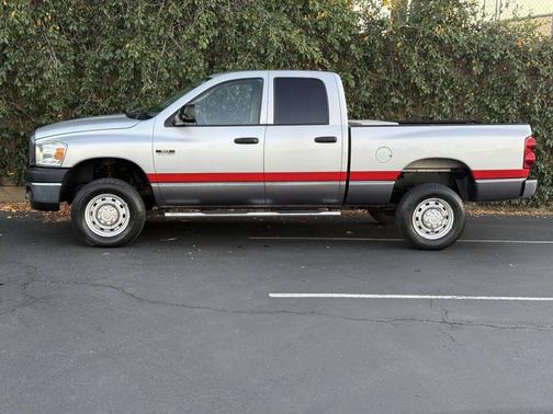 2007 Dodge Ram 2500 ST Quad Cab